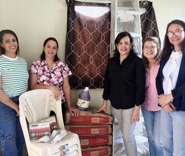 Fundación Ocoa de Pie realiza donación de materiales de reparación y mantenimiento a la Clínica Las Auyamas